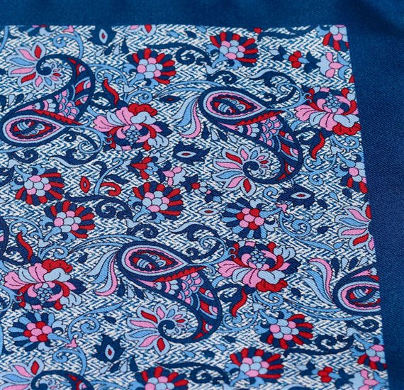 Detalle Pañuelo Seda Turín 37