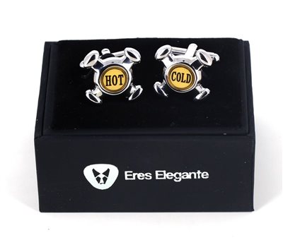 Gemelos grifos en caja