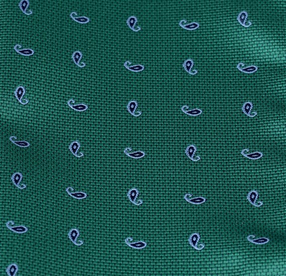 Pajarita y Pañuelo Verde con Paisley Tejido