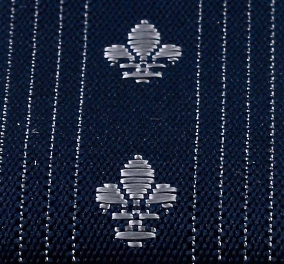 Tirante XXL azul Flor de Lis  Detalle