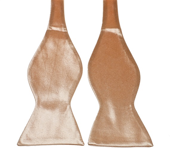 Beige Fliege