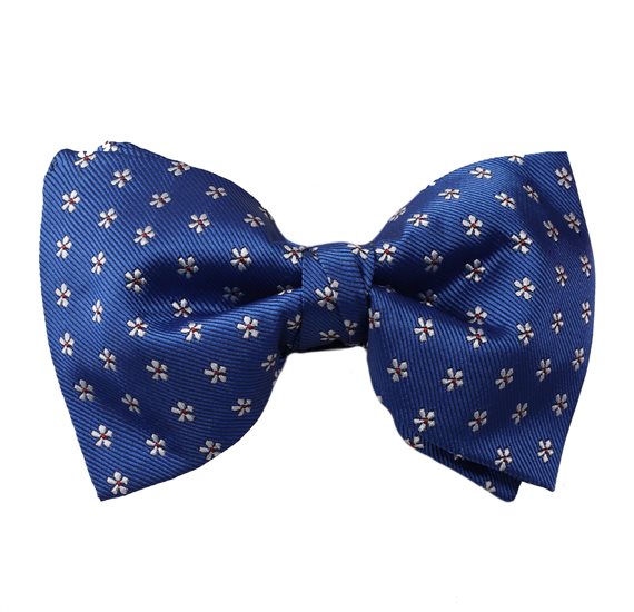 Königsblaue Fliege mit Margeriten