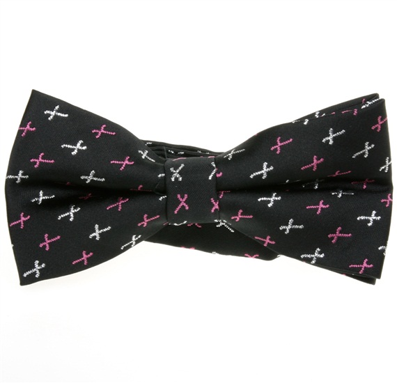 Schwarze Fliege mit Silbernen und Rosa Kreuzen