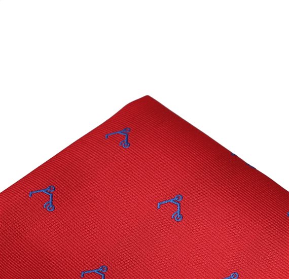 Rotes Einstecktuch mit Rollern
