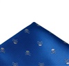 Blauer Taschentuch mit Totenköpfen
